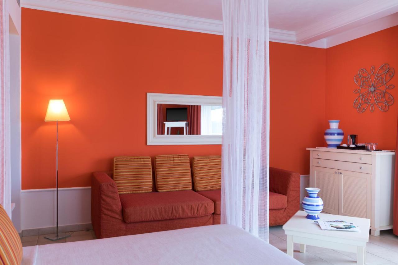 Lu' Hotel Riviera Carloforte  Zewnętrze zdjęcie