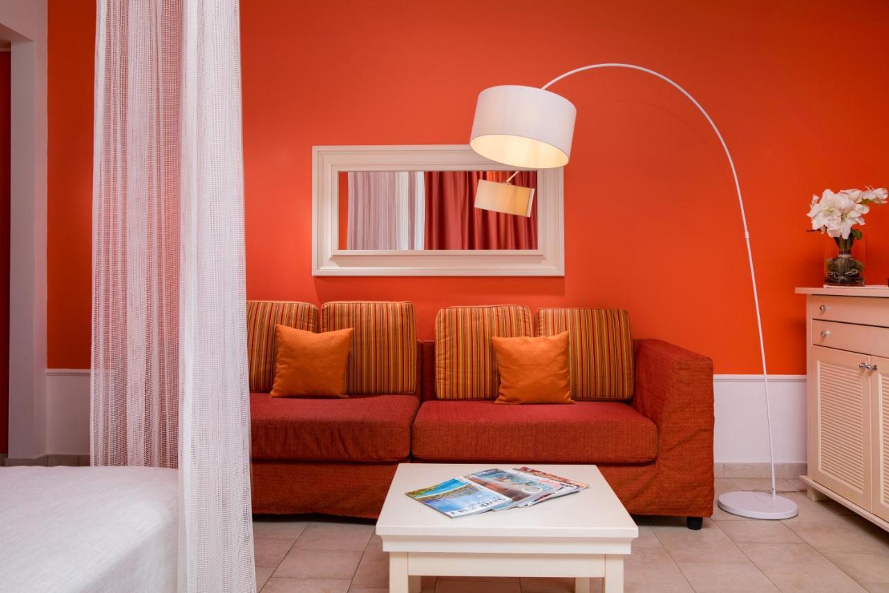 Lu' Hotel Riviera Carloforte  Zewnętrze zdjęcie